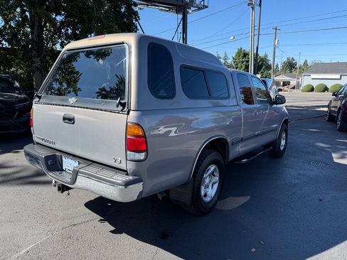 Used 2000 Toyota Tundra SR5 w/ Convenience Pkg RWD image 10