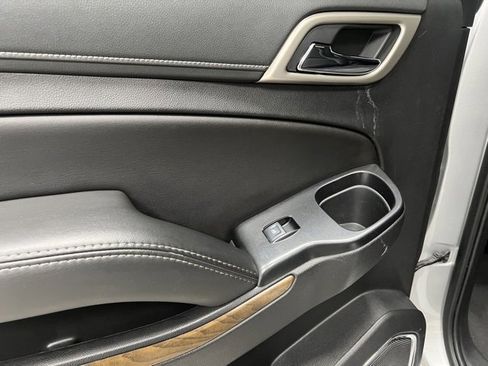 Used 2020 GMC Yukon XL Denali image 47