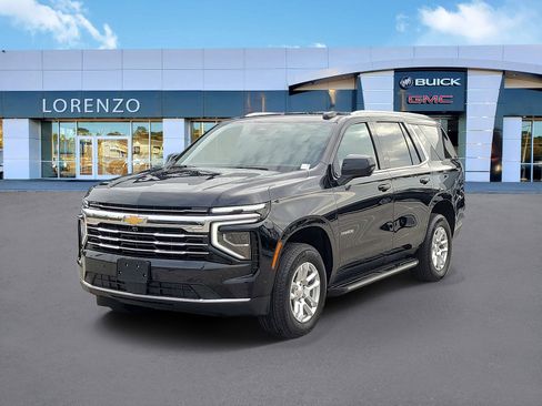 Used 2025 Chevrolet Tahoe LT AWD/4WD image 1