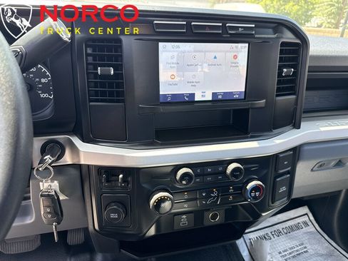 Used 2024 Ford F250 XL w/ XL Chrome Package RWD image 17