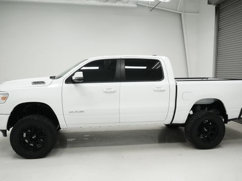 Used 2024 RAM 1500 Lone Star AWD/4WD image 6