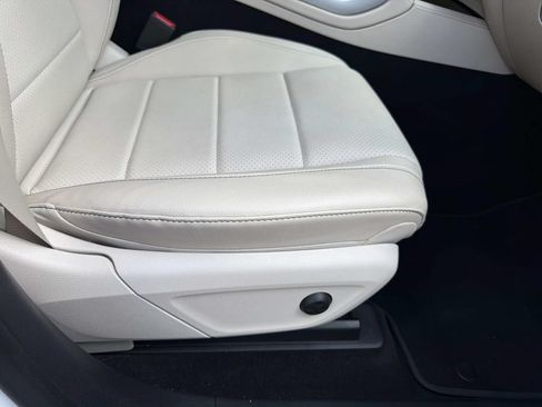 Used 2024 Mercedes-Benz GLE 350 4MATIC image 12