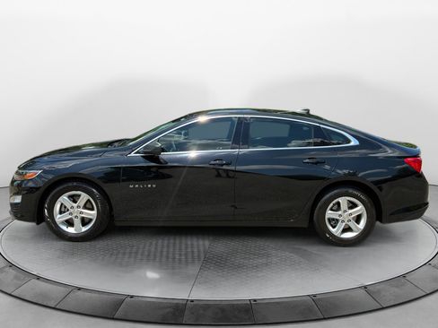 Used 2021 Chevrolet Malibu LS FWD image 4