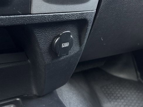 Used 2013 RAM 3500 Tradesman w/ Popular Equipment Group image 21