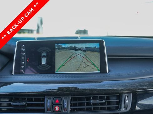 Used 2018 BMW X5 xDrive50i image 9