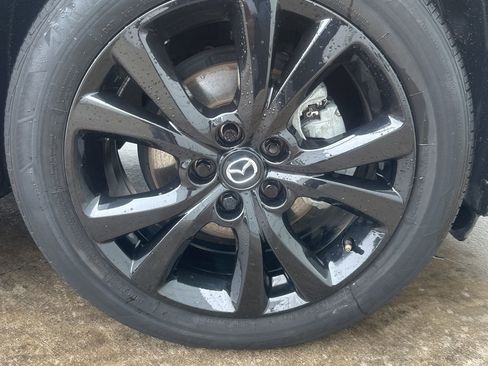 Certified 2024 MAZDA CX-30 AWD 2.5 S w/ Preferred Package image 28