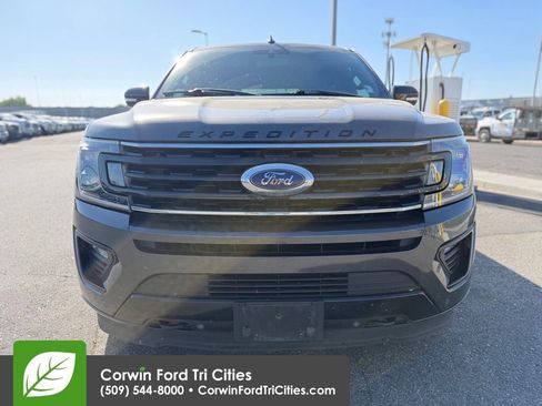 Used 2019 Ford Expedition Limited w/ Equipment Group 303A AWD/4WD image 6
