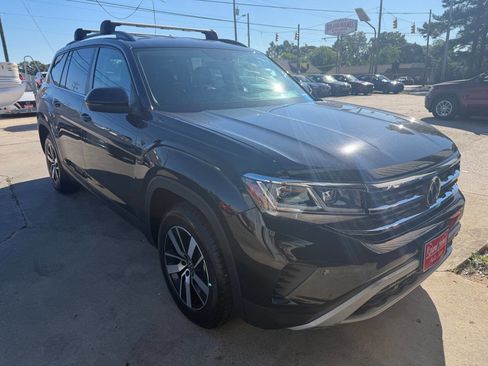 Used 2022 Volkswagen Atlas SE AWD/4WD image 4