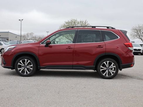 Used 2024 Subaru Forester Limited image 8