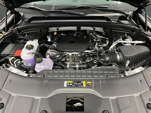 New 2026 Jeep Grand Cherokee Altitude image 39