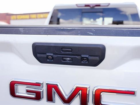 Used 2020 GMC Sierra 1500 Denali w/ Denali Ultimate Package AWD/4WD image 9