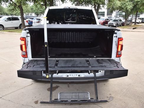 Used 2022 Ford F150 Raptor w/ Raptor 37 Performance Package AWD/4WD image 42