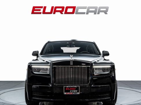 Used 2024 Rolls-Royce Phantom Sedan image 10