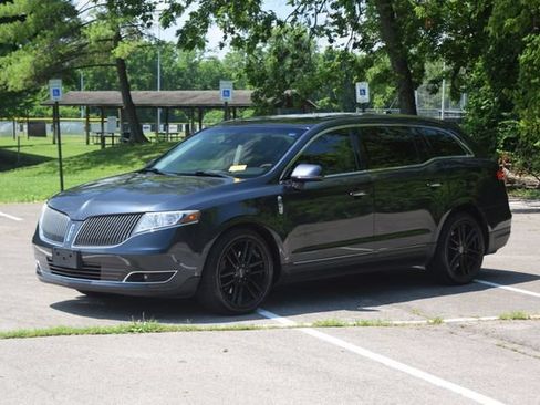 Used 2014 Lincoln MKT AWD w/ Equipment Group 201A image 24