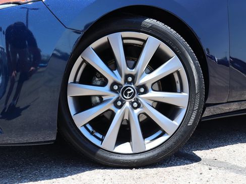 Used 2019 MAZDA MAZDA3 Sedan FWD image 5