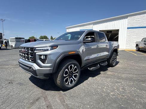 New 2025 GMC Canyon AT4 w/ Nightfall Edition image 44