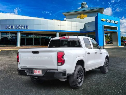 New 2026 Chevrolet Colorado W/T w/ WT Custom Package RWD image 7