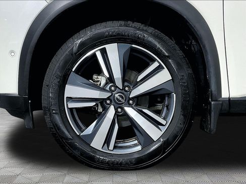 Used 2022 Nissan Rogue SL w/ SL Premium Package AWD/4WD image 34
