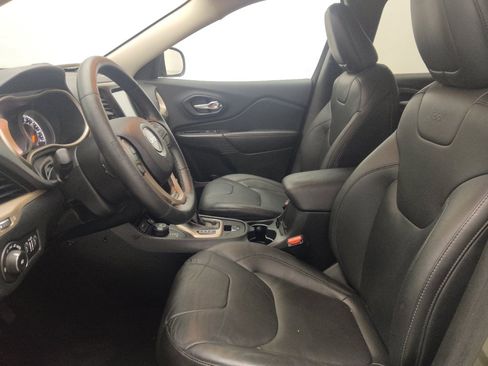 Used 2015 Jeep Cherokee Limited AWD/4WD image 17