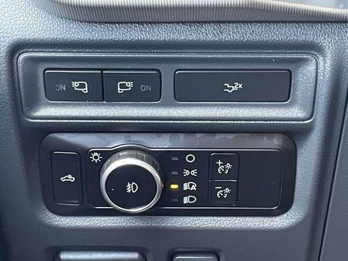Certified 2024 Ford F150 Lariat w/ FX4 Off-Road Package AWD/4WD image 18