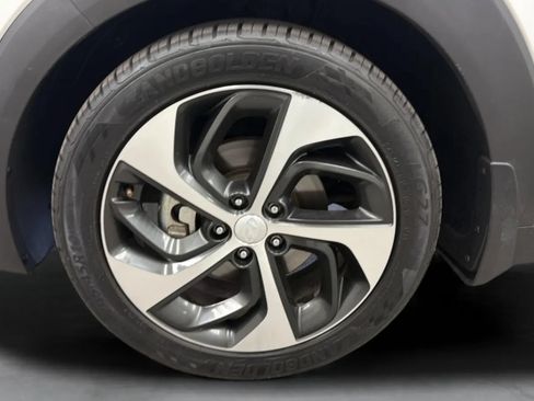 Used 2016 Hyundai Tucson Limited w/ Option Group 03 FWD image 27