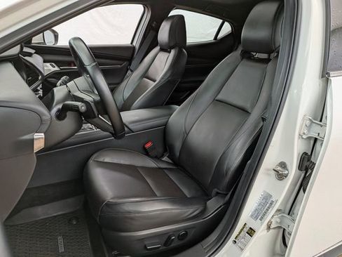 Used 2021 MAZDA MAZDA3 s image 11