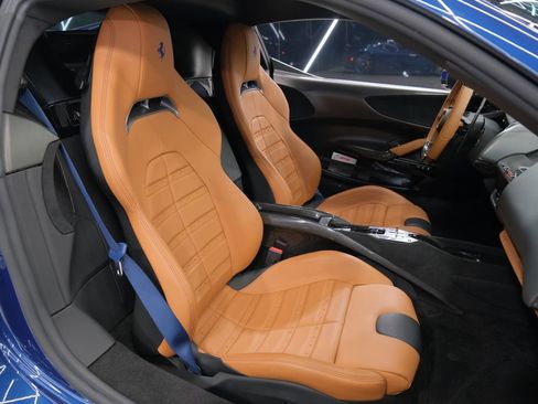 Used 2022 Ferrari SF90 Stradale image 32