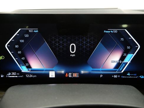 Used 2024 BMW X5 xDrive50e AWD/4WD image 15