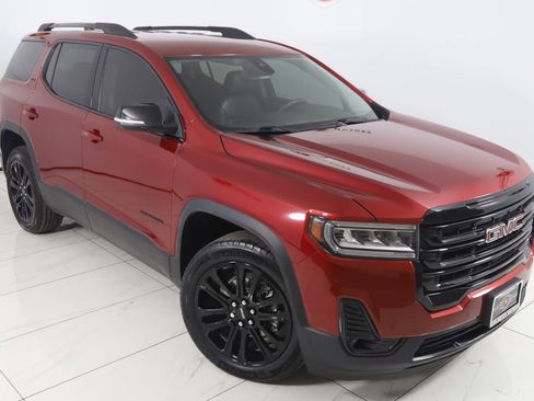 Used 2023 GMC Acadia SLT w/ Elevation Edition image 19