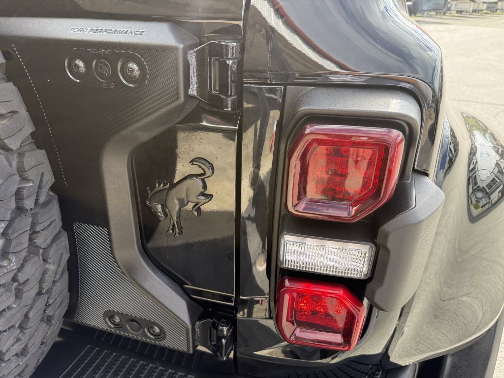 Used 2024 Ford Bronco Raptor AWD/4WD image 16