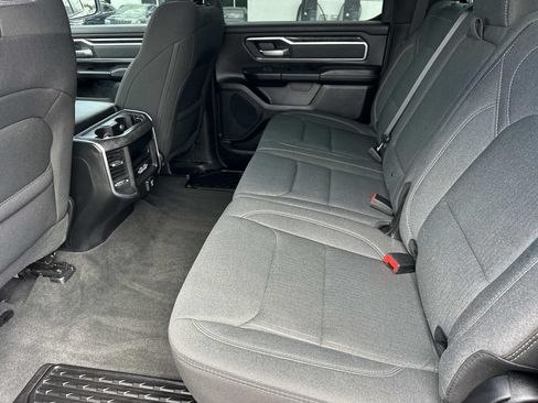Used 2022 RAM 1500 Big Horn AWD/4WD image 14
