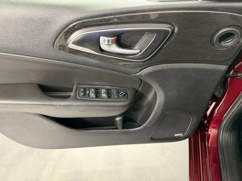 Used 2016 Chrysler 200 C w/ Navigation & Sound Group I AWD/4WD image 11