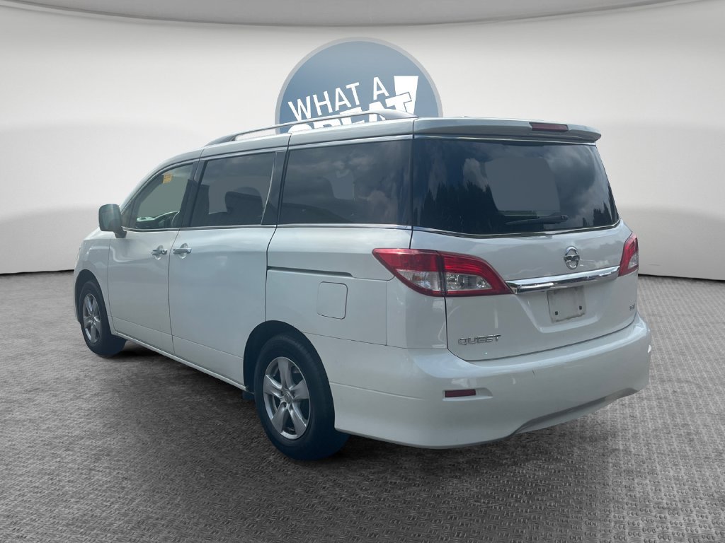 Used 2017 Nissan Quest SV FWD image 6