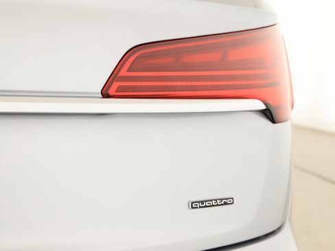 Used 2022 Audi Q5 2.0T Premium Plus w/ Premium Plus Package image 30