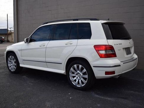 Used 2010 Mercedes-Benz GLK 350 4MATIC image 7