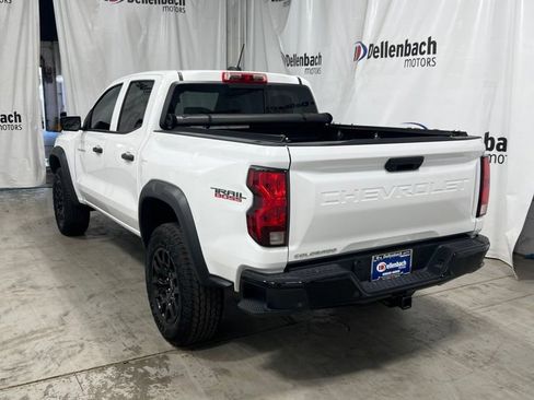 Used 2024 Chevrolet Colorado Trail Boss w/ Technology Package AWD/4WD image 4