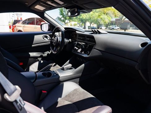 Certified 2024 Nissan Z NISMO w/ Floor Mat Package RWD image 23
