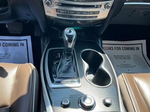 Used 2019 INFINITI QX60 Luxe w/ Essential Package FWD image 16