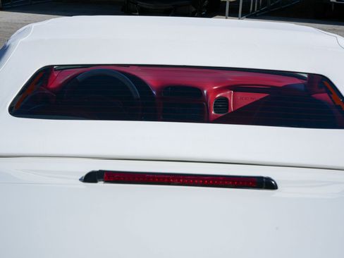 Used 2003 Chevrolet Corvette Convertible w/ Preferred Equipment Group1 image 10