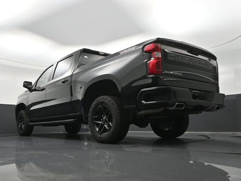 Used 2025 Chevrolet Silverado 1500 Custom Trail Boss AWD/4WD image 26