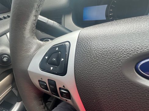 Used 2013 Ford Edge SEL FWD image 14