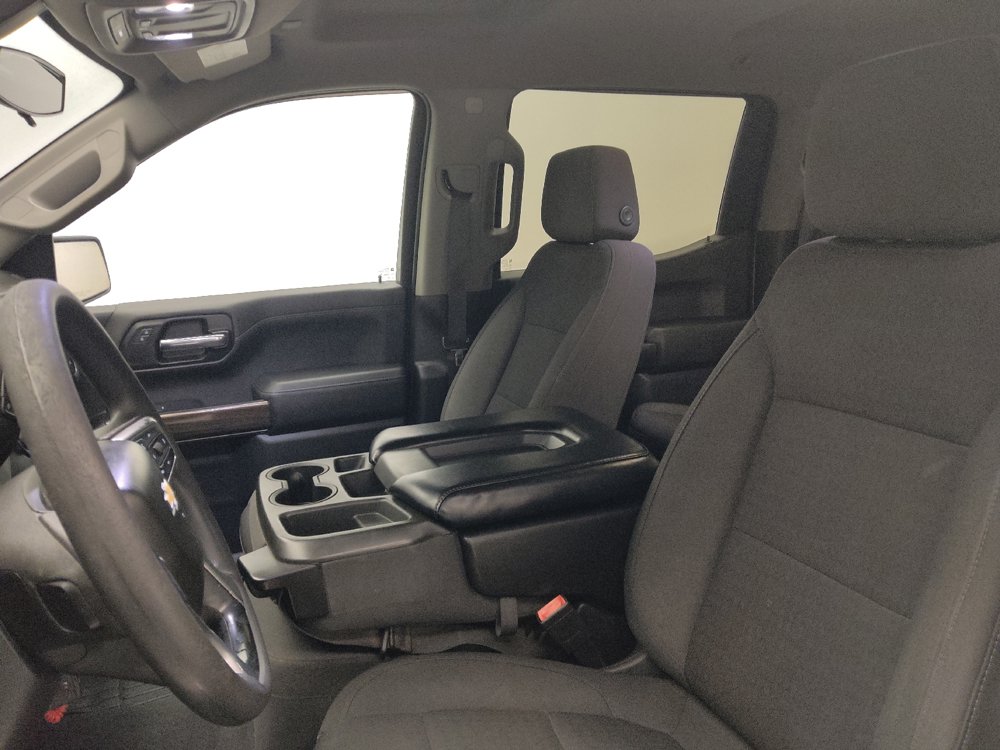 Used 2020 Chevrolet Silverado 1500 LT w/ Z71 Off-Road Package AWD/4WD image 17