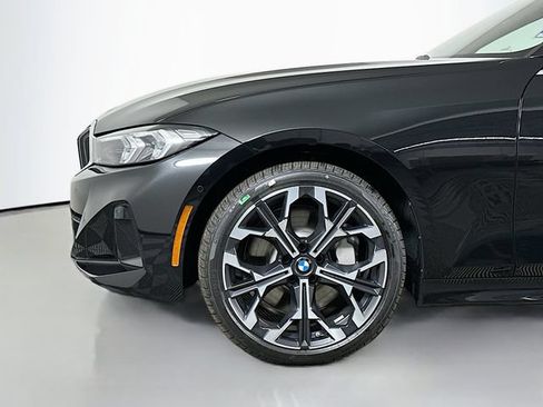 New 2026 BMW 330i xDrive Sedan w/ Convenience Package AWD/4WD image 9