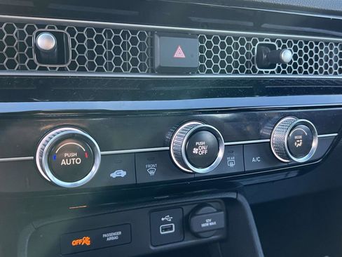 Used 2022 Honda Civic Sport image 27