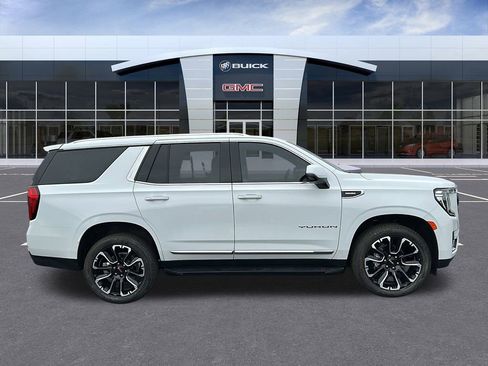 Certified 2024 GMC Yukon SLT w/ SLT Premium Package image 6
