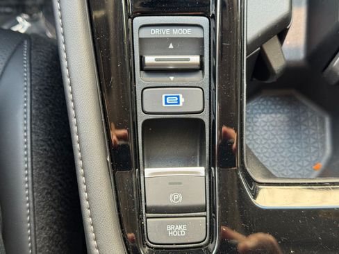 Used 2023 Honda Accord Touring image 33