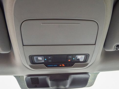 Used 2023 Ford F250 XLT AWD/4WD image 22