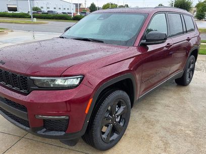New 2025 Jeep Grand Cherokee L Limited w/ Black Appearance Package