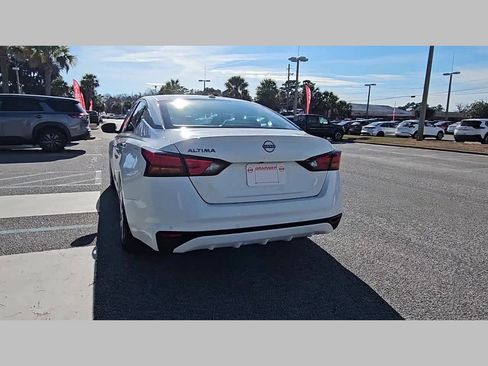 Used 2025 Nissan Altima 2.5 S image 30
