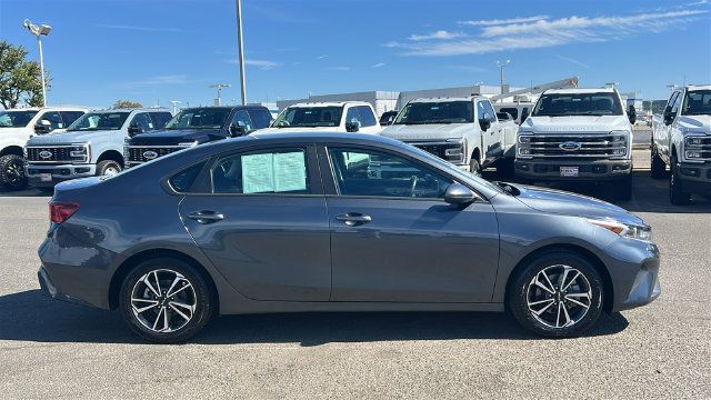 Used 2024 Kia Forte LXS FWD image 2
